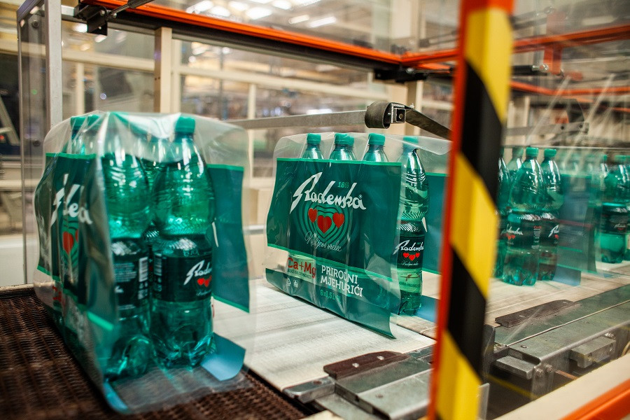 Kofola achieved its annual targets. Fresh and herbal drinks contributed to the success in a difficult economic year